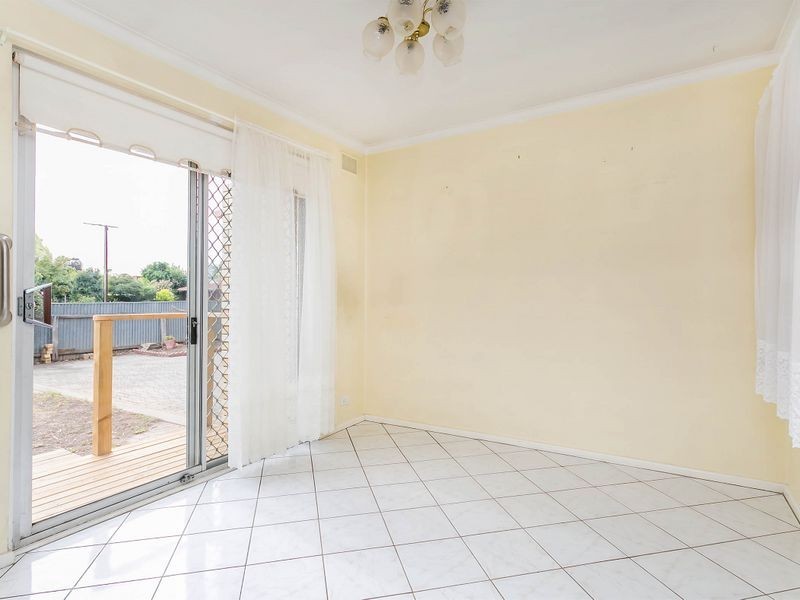 17 Dexter Drive, Salisbury East SA 5109