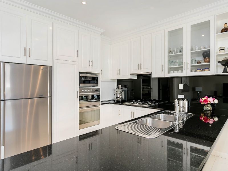 6 Collingwood Avenue, Flinders Park SA 5025