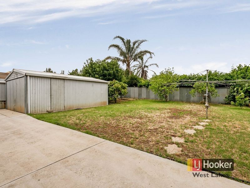 30 Hillsea Avenue, Clearview SA 5085