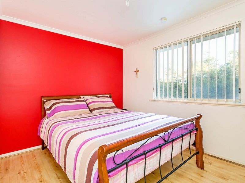 16 Lochside Drive, West Lakes SA 5021