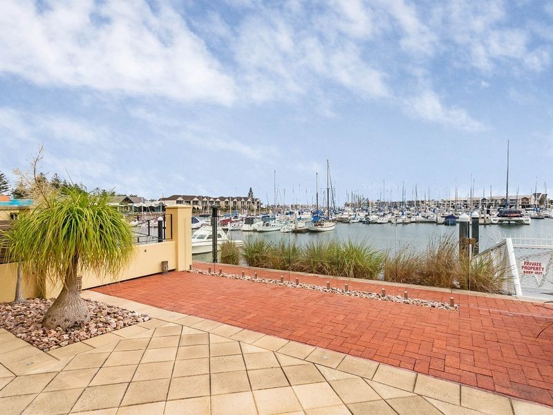 15a Alexa Road, North Haven SA 5018