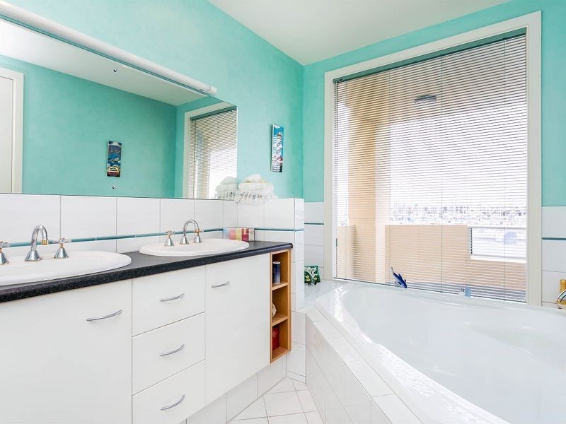 15a Alexa Road, North Haven SA 5018