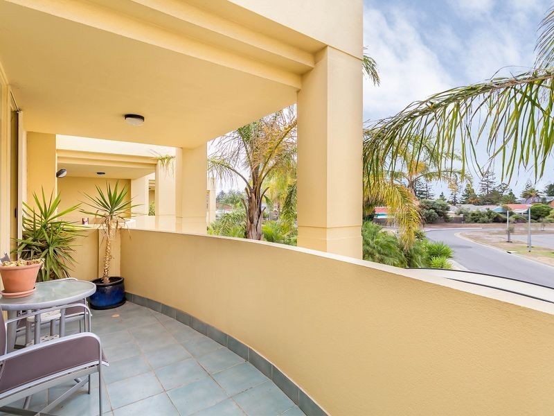 15a Alexa Road, North Haven SA 5018