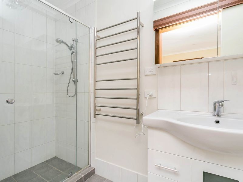 8 Hayes Court, West Lakes SA 5021