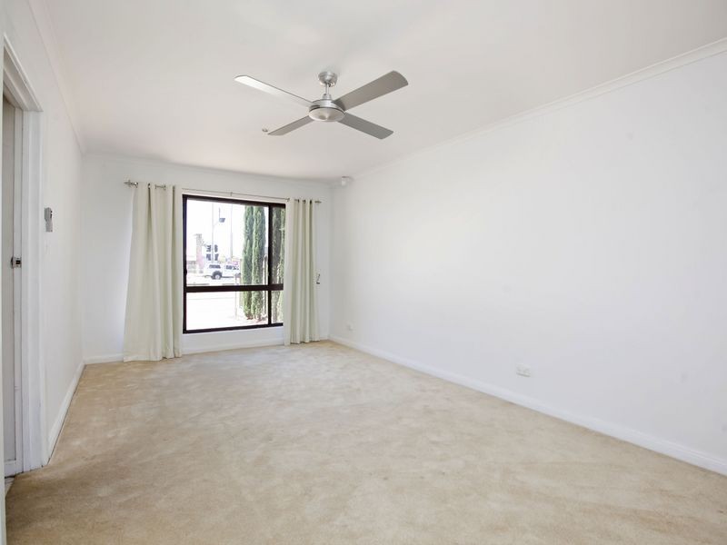 1a South Parade, Seaton SA 5023