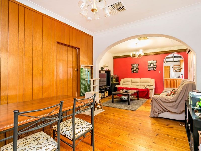 143a Long Street, Queenstown SA 5014