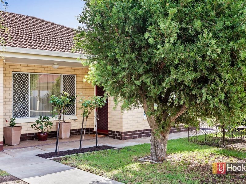 3/8 Minna Terrace, Semaphore Park SA 5019