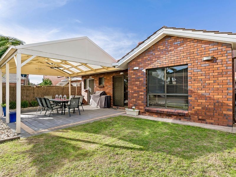 3/10 Cocos Grove, West Lakes SA 5021