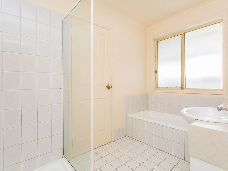 15 Veart Court, Woodcroft SA 5162