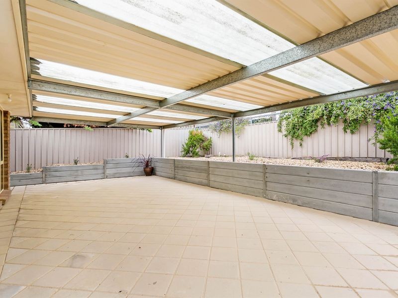 15 Veart Court, Woodcroft SA 5162