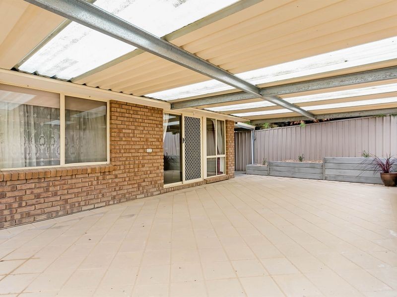 15 Veart Court, Woodcroft SA 5162