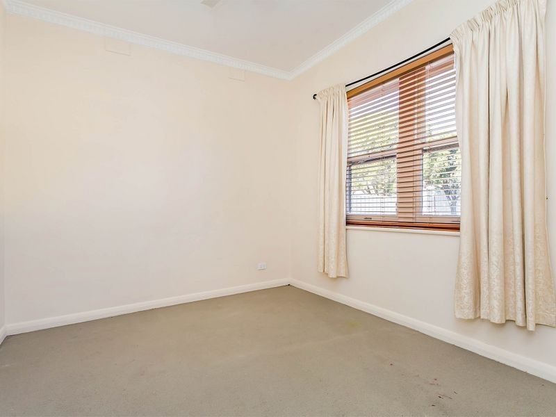 7 Walton Street, Peterhead SA 5016