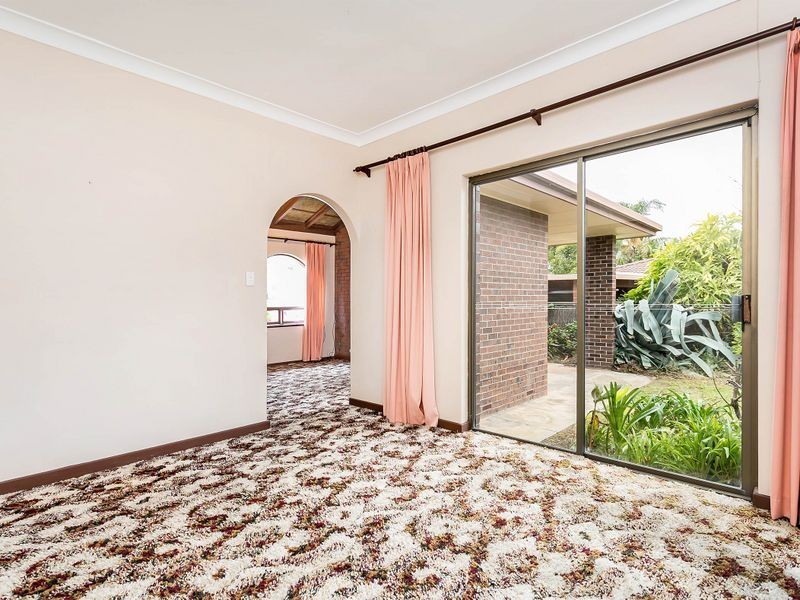 42 Lambert Avenue, West Lakes Shore SA 5020