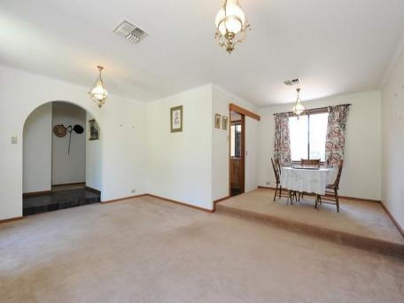 18 John Renwick Place, Modbury Heights SA 5092