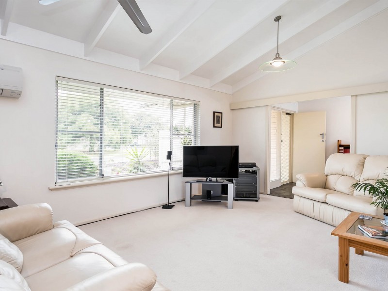 89 Sansom Road, West Lakes Shore SA 5020