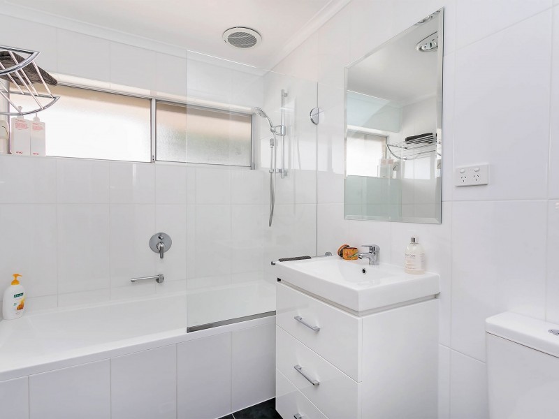 89 Sansom Road, West Lakes Shore SA 5020