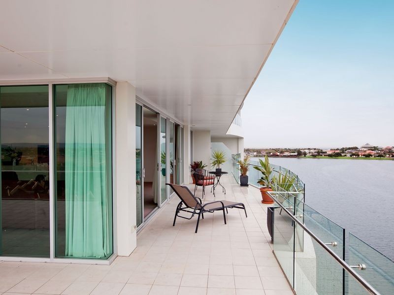 55/155 Brebner Drive, West Lakes SA 5021