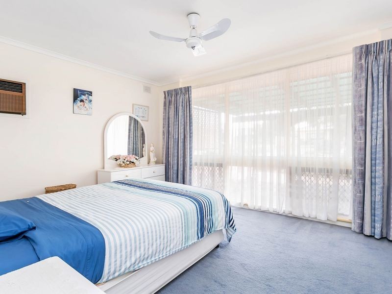 4 Keating Court, West Lakes Shore SA 5020