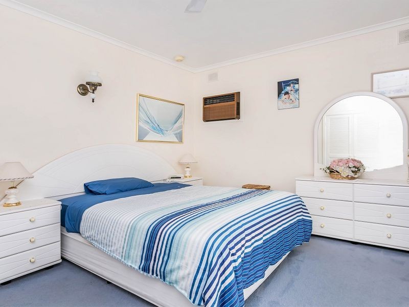 4 Keating Court, West Lakes Shore SA 5020