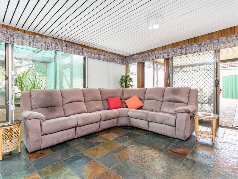 4 Keating Court, West Lakes Shore SA 5020