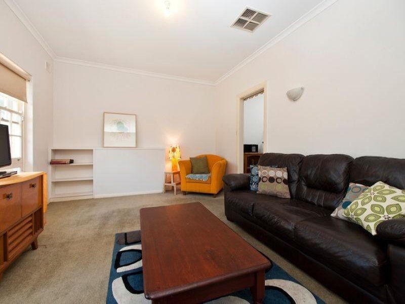 15 Oliver Street, Fulham Gardens SA 5024