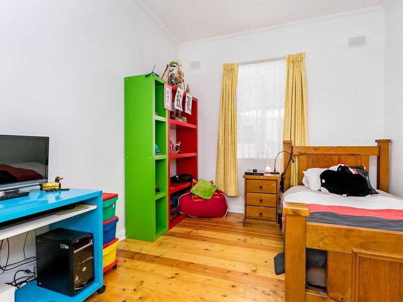 5 Florence Terrace, Rosewater SA 5013