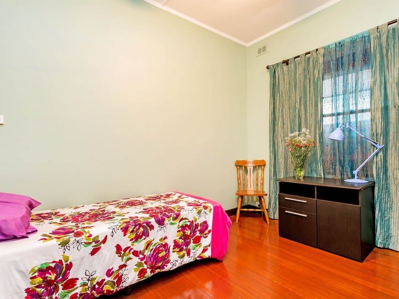 39 Glenhuntley Street, Woodville South SA 5011