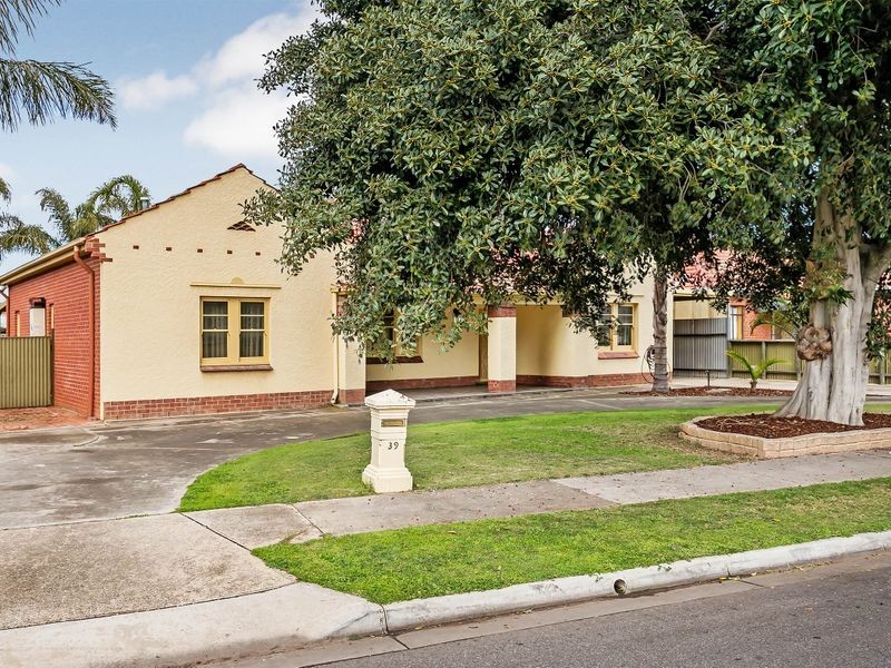 39 Glenhuntley Street, Woodville South SA 5011