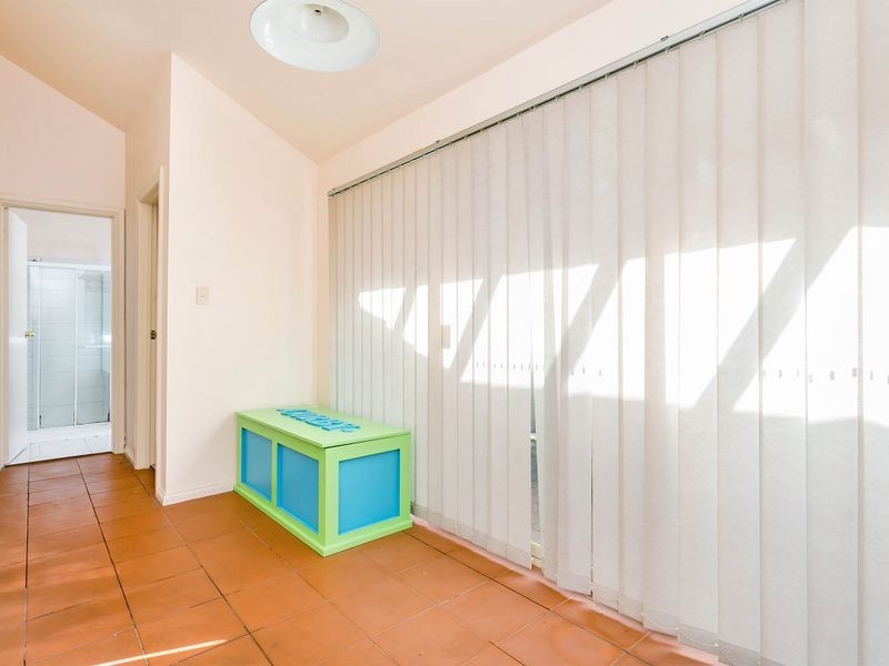 2 Southern Cross Avenue, North Haven SA 5018