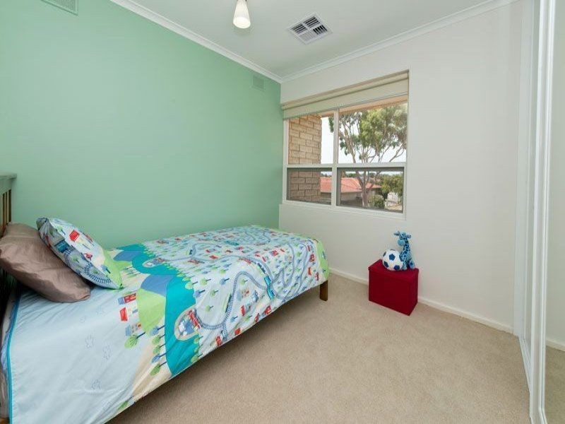1/7 Mooloola Way, West Lakes Shore SA 5020