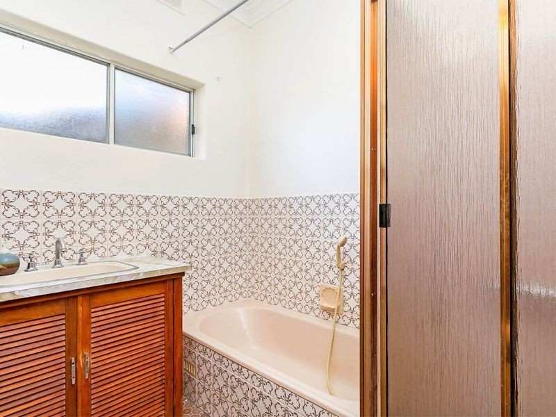 34 Webb Street, Queenstown SA 5014