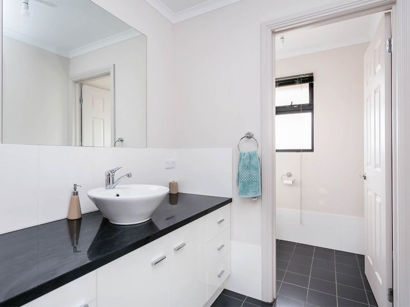 2B View Avenue, Seaton SA 5023