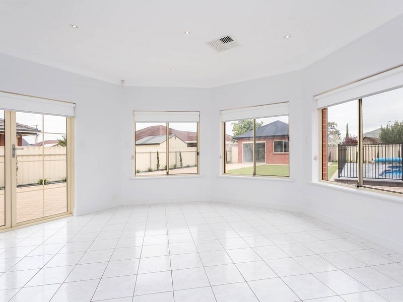 5 Kingston Avenue, Royal Park SA 5014