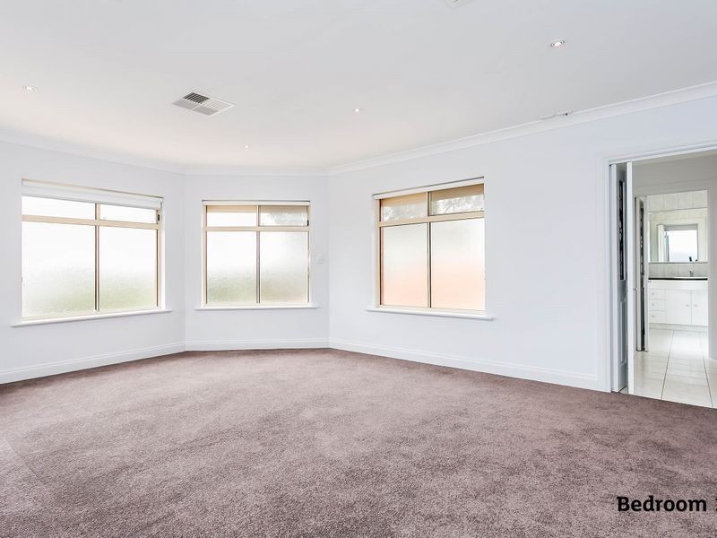 5 Kingston Avenue, Royal Park SA 5014