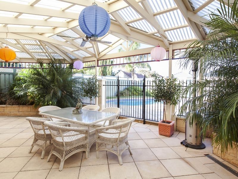 42 Golflands Terrace, Glenelg North SA 5045