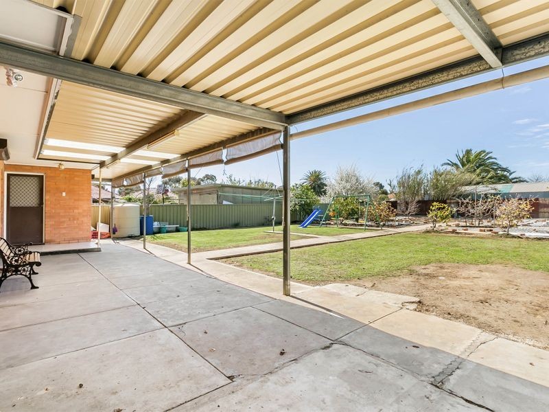 72 Eastern Parade, Ottoway SA 5013