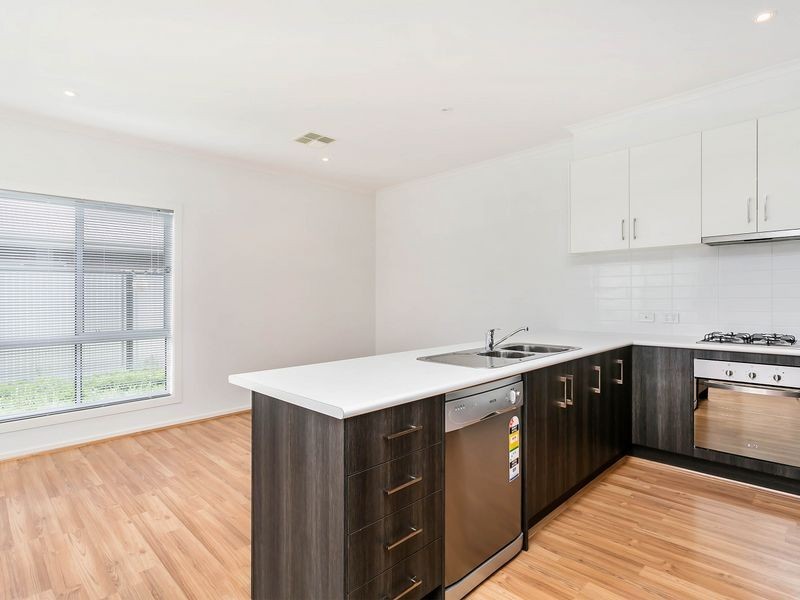 11 Thain Avenue, Findon SA 5023