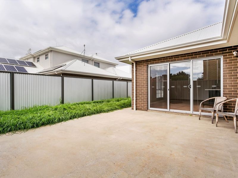 11 Thain Avenue, Findon SA 5023