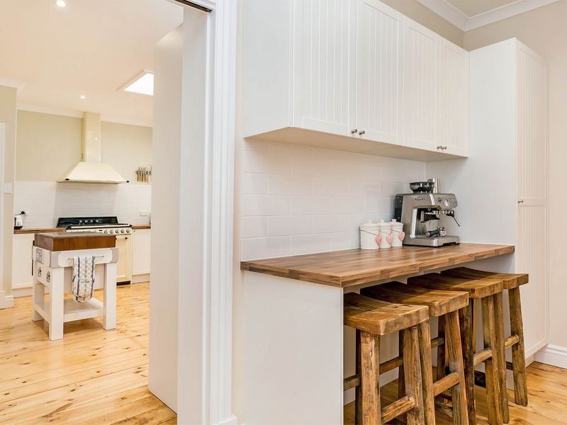 4 Reading Street, Clearview SA 5085