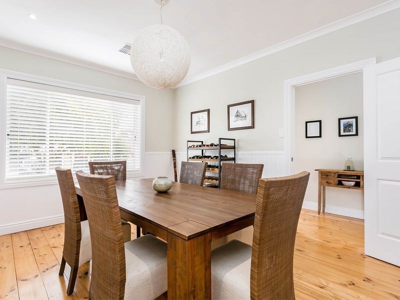 4 Reading Street, Clearview SA 5085