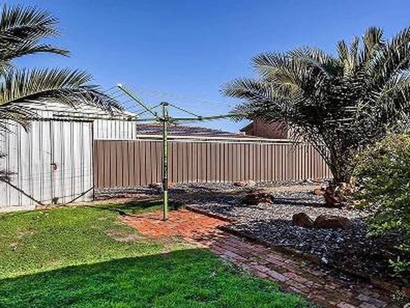 6 Merle Marten Drive, North Haven SA 5018