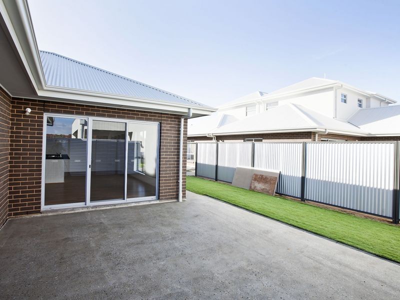 12 Hurstfield Terrace, Findon SA 5023