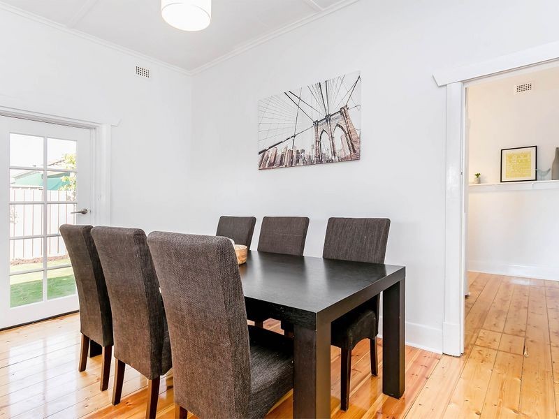 8 Golfers Avenue, Seaton SA 5023