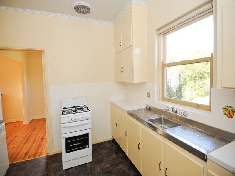 25 Clark Terrace, Seaton SA 5023