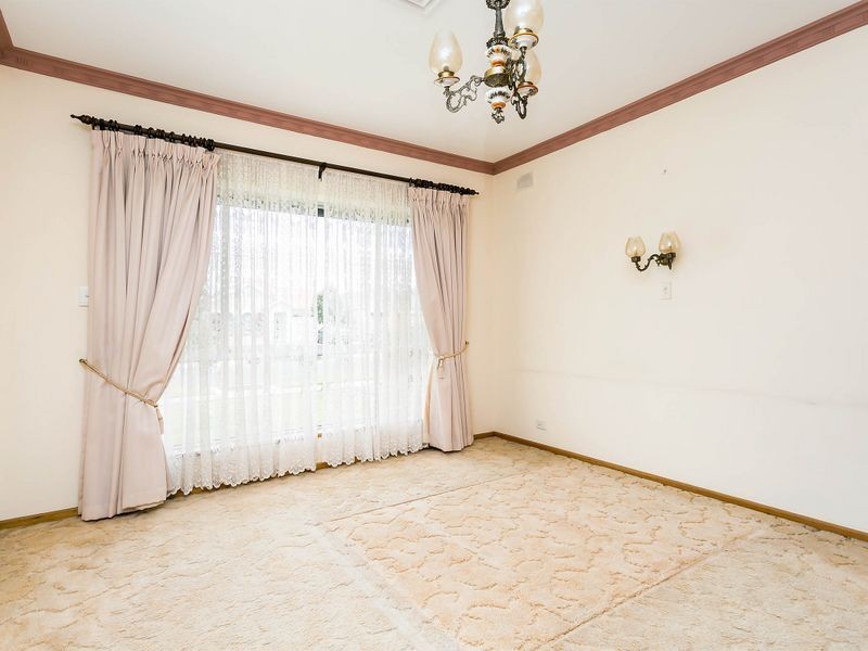 63 Fairford Terrace, West Lakes Shore SA 5020