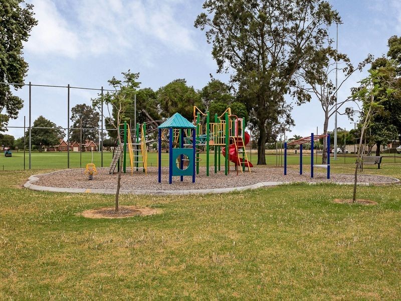 20a Leven Avenue, Seaton SA 5023