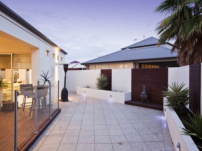 5 Colony Court, West Lakes SA 5021