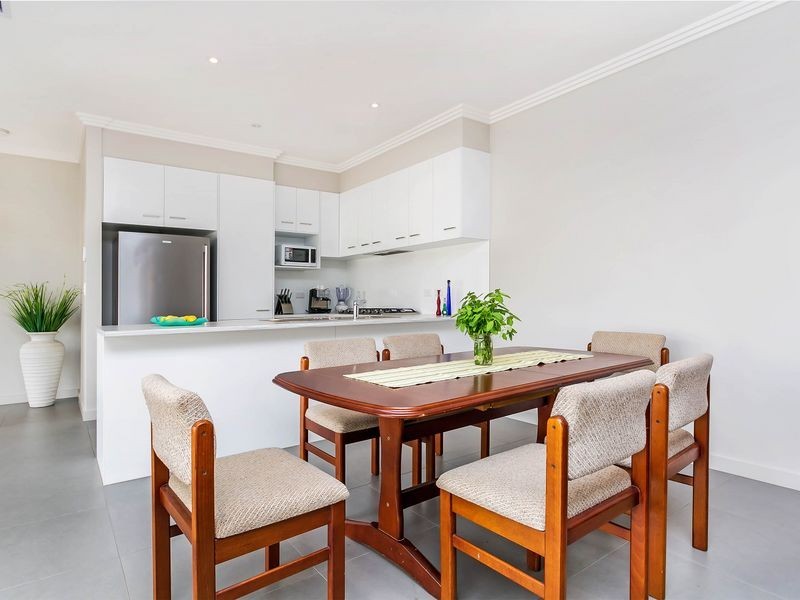 2a Marlee Court, West Lakes SA 5021