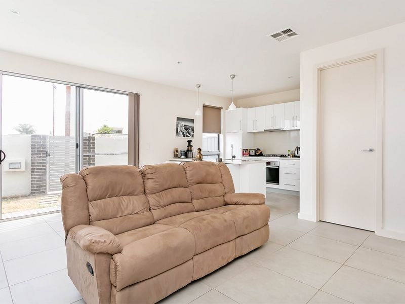 3/2b Dunstone Road, Semaphore Park SA 5019