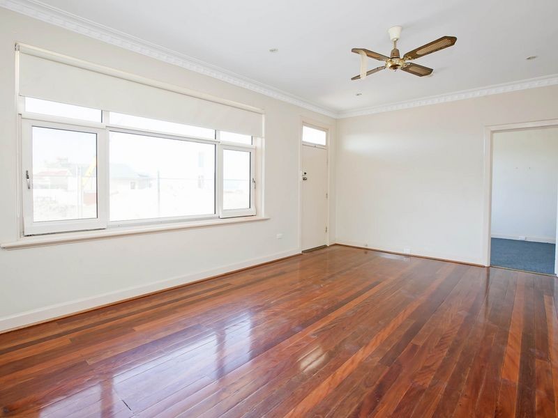 3/44 North Esplanade, Glenelg North SA 5045